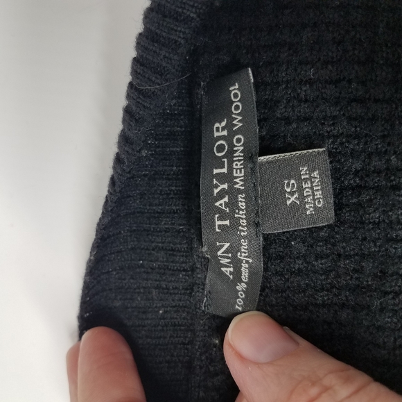 Ann Taylor Extra Fine Merino Wool Black Sweater - Picture 7 of 10